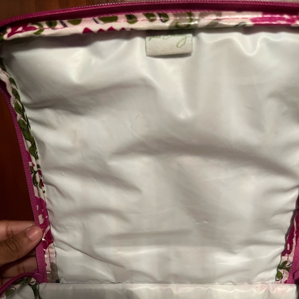 Vera Bradley Lunch Bag in Julep Tulip - Picture 2 of 8